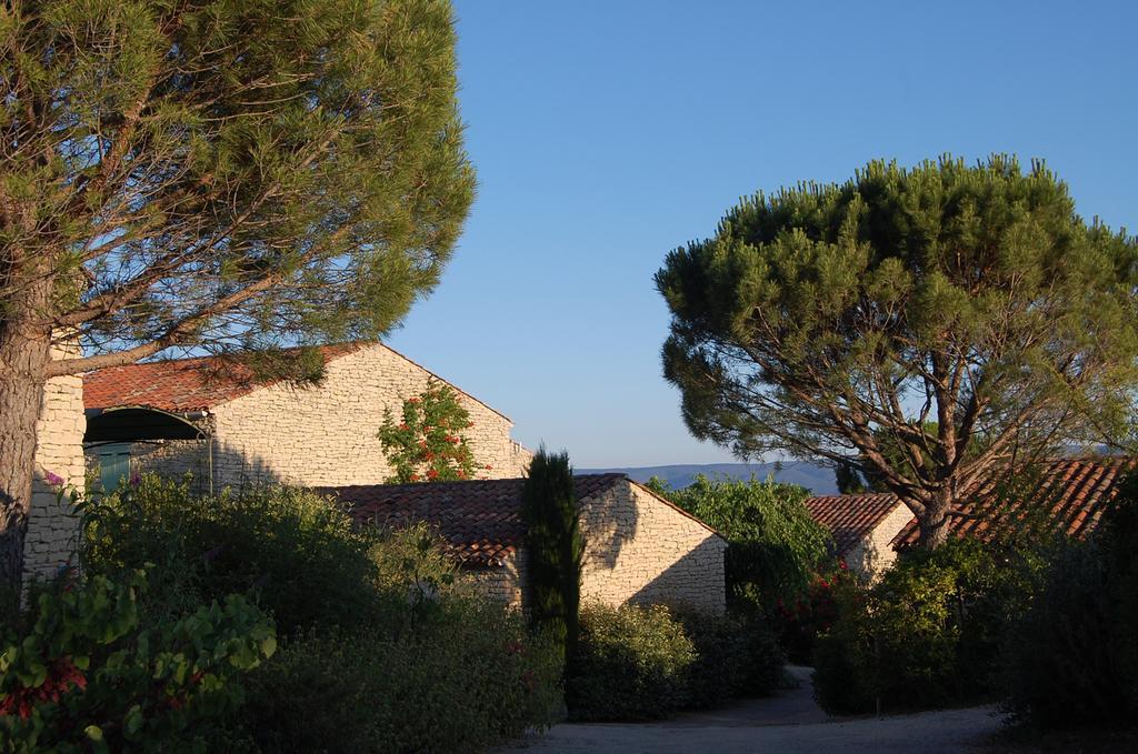 Cypres Du Paradis A Gordes Ngoại thất bức ảnh