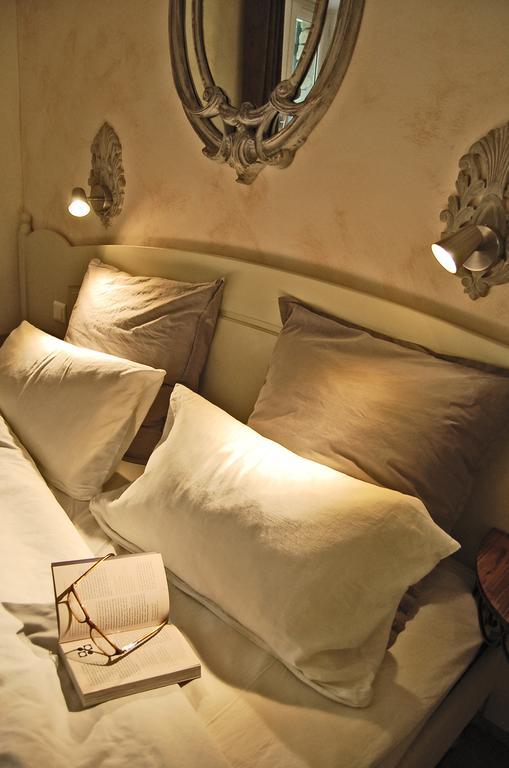 Cypres Du Paradis A Gordes Ngoại thất bức ảnh