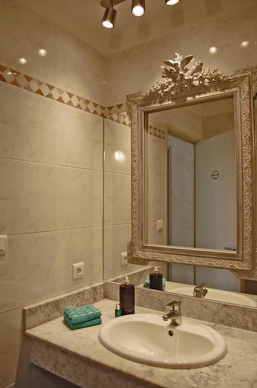 Cypres Du Paradis A Gordes Ngoại thất bức ảnh
